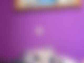BritneyQuenn18's Live Sex Cam Show