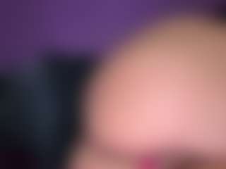 BritneyQuenn18's Live Sex Cam Show