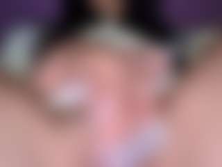 BritneyQuenn18's Live Sex Cam Show