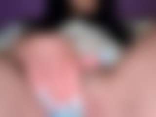 BritneyQuenn18's Live Sex Cam Show