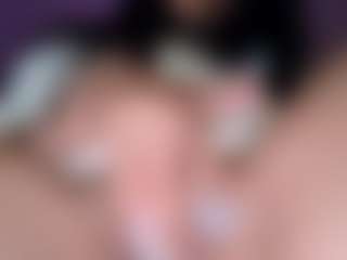 BritneyQuenn18's Live Sex Cam Show
