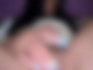 BritneyQuenn18's Live Sex Cam Show