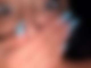BritneyQuenn18's Live Sex Cam Show