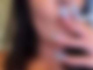 BritneyQuenn18's Live Sex Cam Show