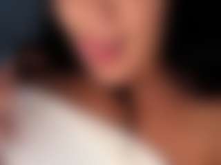 BritneyQuenn18's Live Sex Cam Show