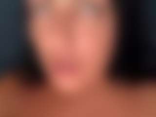 BritneyQuenn18's Live Sex Cam Show