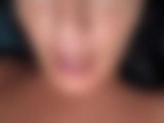 BritneyQuenn18's Live Sex Cam Show