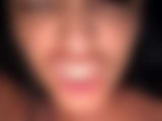 BritneyQuenn18's Live Sex Cam Show