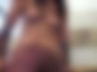 BritneyQuenn18's Live Sex Cam Show
