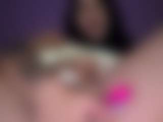 BritneyQuenn18's Live Sex Cam Show