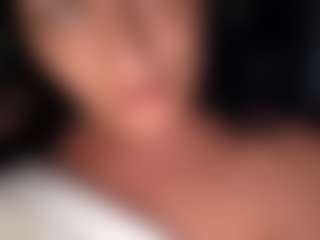 BritneyQuenn18's Live Sex Cam Show