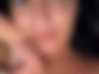 BritneyQuenn18's Live Sex Cam Show