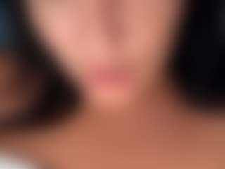 BritneyQuenn18's Live Sex Cam Show