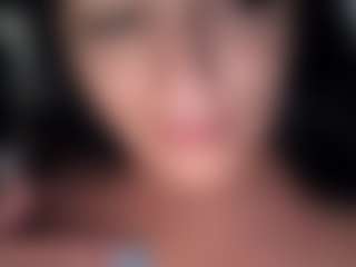 BritneyQuenn18's Live Sex Cam Show