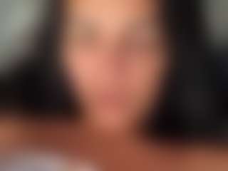BritneyQuenn18's Live Sex Cam Show