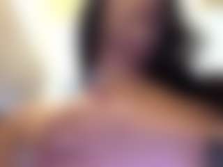 BritneyQuenn18's Live Sex Cam Show