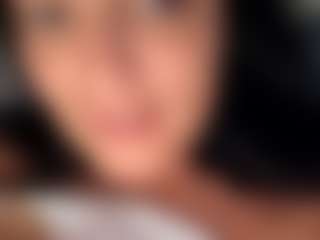 BritneyQuenn18's Live Sex Cam Show
