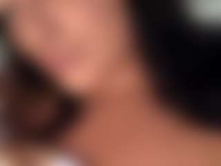 BritneyQuenn18's Live Sex Cam Show
