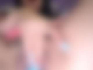 Show live cam dengan BritneyQuenn18 - Emo di Camsoda