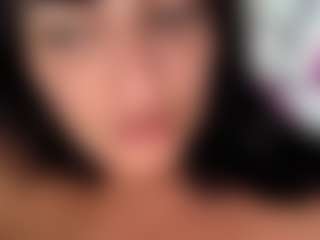 BritneyQuenn18's Live Sex Cam Show