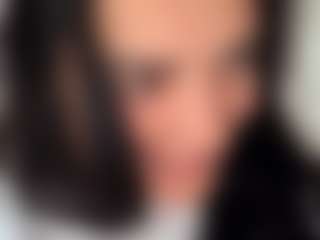 BritneyQuenn18's Live Sex Cam Show