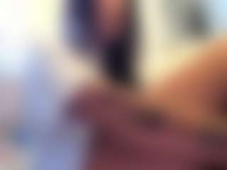 BritneyQuenn18's Live Sex Cam Show