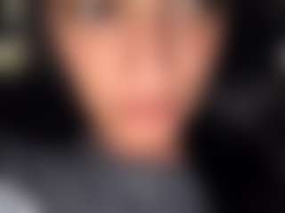 BritneyQuenn18's Live Sex Cam Show