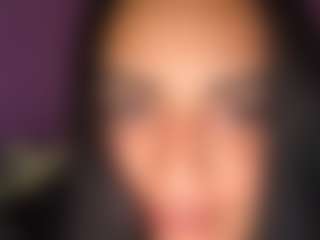 BritneyQuenn18's Live Sex Cam Show