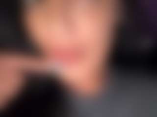 BritneyQuenn18's Live Sex Cam Show
