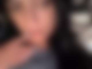BritneyQuenn18's Live Sex Cam Show