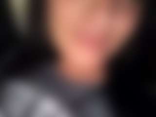BritneyQuenn18's Live Sex Cam Show