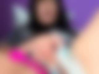BritneyQuenn18's Live Sex Cam Show