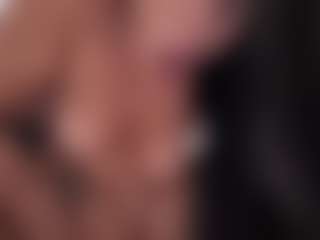 BritneyQuenn18's Live Sex Cam Show