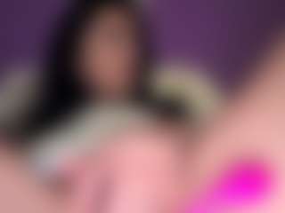 Show live cam dengan BritneyQuenn18 - Anal Toys di Camsoda