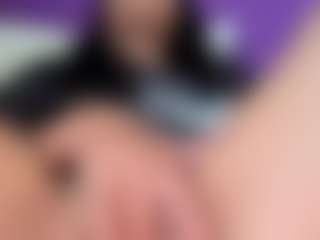 BritneyQuenn18's Live Sex Cam Show