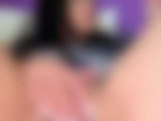 Live cam show with BritneyQuenn18 - Abs on galaxygirlnitro.com
