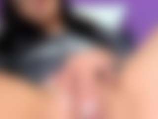BritneyQuenn18's Live Sex Cam Show
