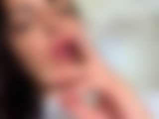 BritneyQuenn18's Live Sex Cam Show