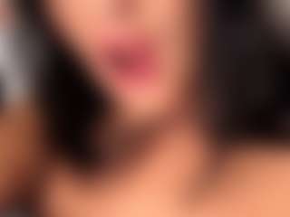 BritneyQuenn18's Live Sex Cam Show