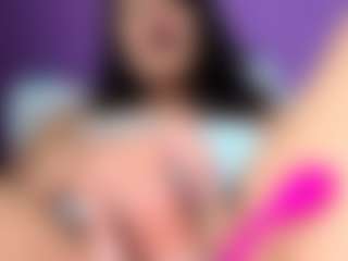BritneyQuenn18's Live Sex Cam Show