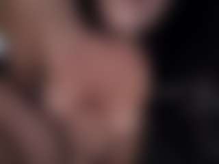 BritneyQuenn18's Live Sex Cam Show