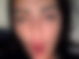 BritneyQuenn18's Live Sex Cam Show