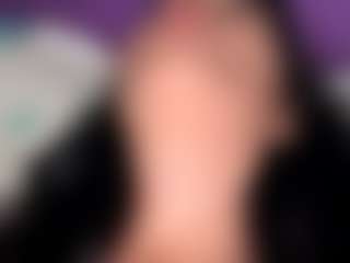 BritneyQuenn18's Live Sex Cam Show