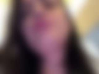 BritneyQuenn18's Live Sex Cam Show