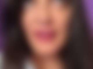 BritneyQuenn18's Live Sex Cam Show