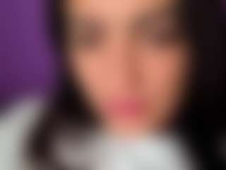 BritneyQuenn18's Live Sex Cam Show