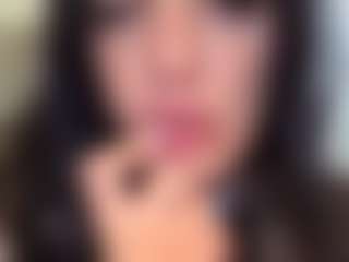 BritneyQuenn18's Live Sex Cam Show