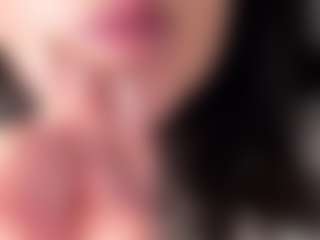 BritneyQuenn18's Live Sex Cam Show