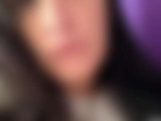 BritneyQuenn18's Live Sex Cam Show