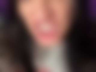 BritneyQuenn18's Live Sex Cam Show